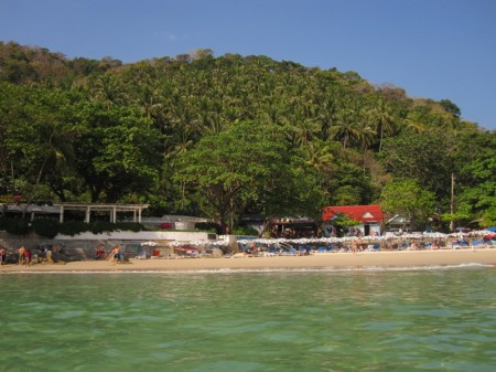 Nai Harn Beach